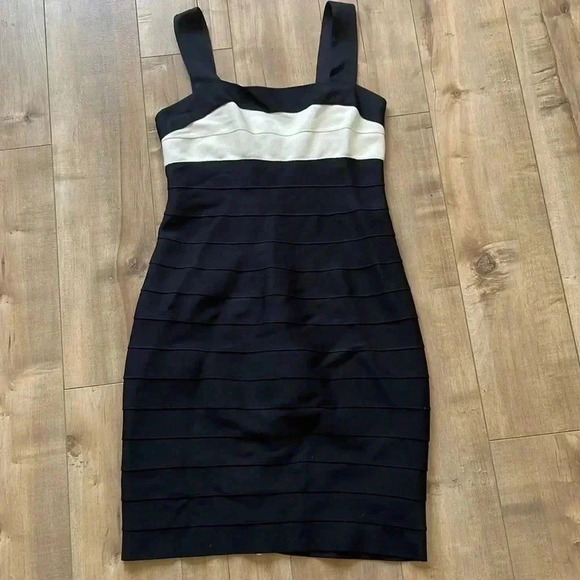 Carmen Marc Valvo Black & White Bandage Midi Cocktail Dress Sz M - Picture 1 of 7